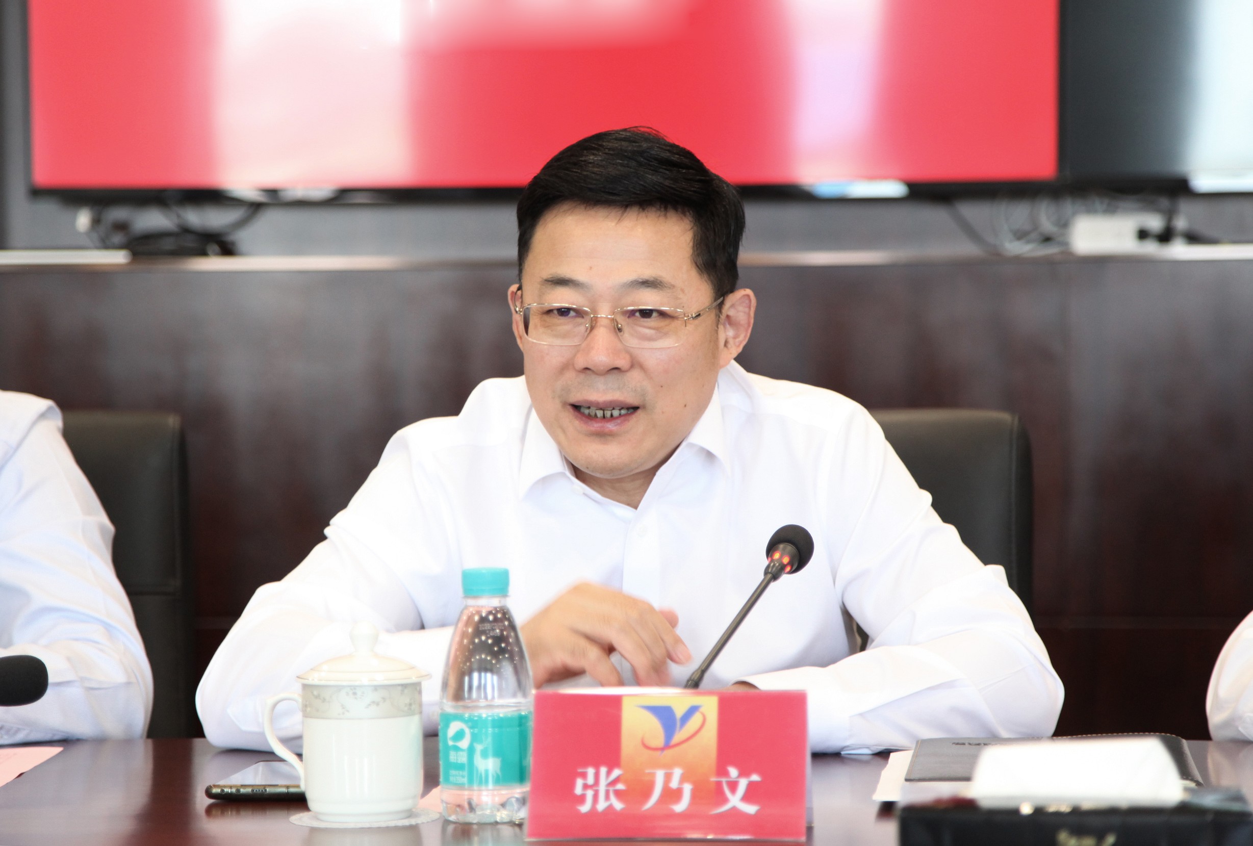 20220719201451_8mdq51nufv 20220719 张书记接待中国电建一行 2_眸目压缩.jpg