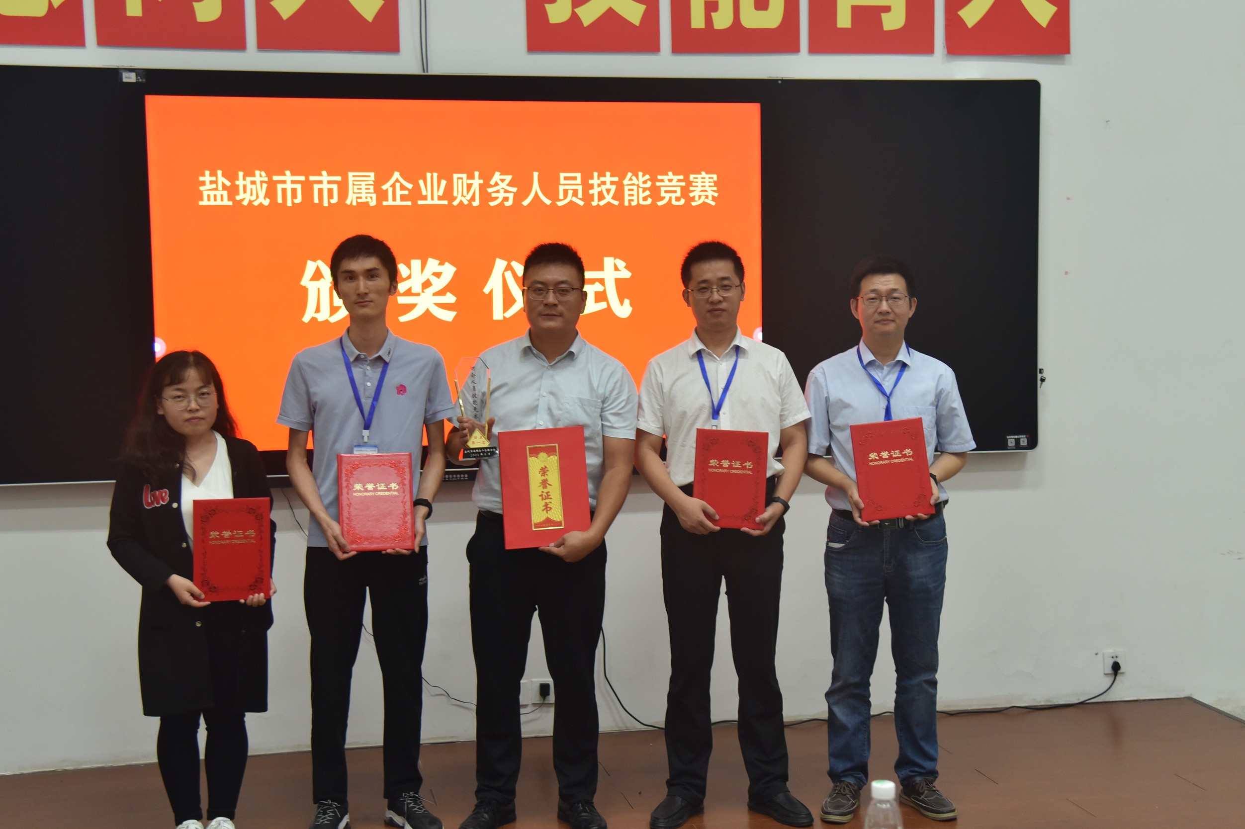 20220831200130_lwx2r5o3md DSC_2550_眸目压缩.jpg