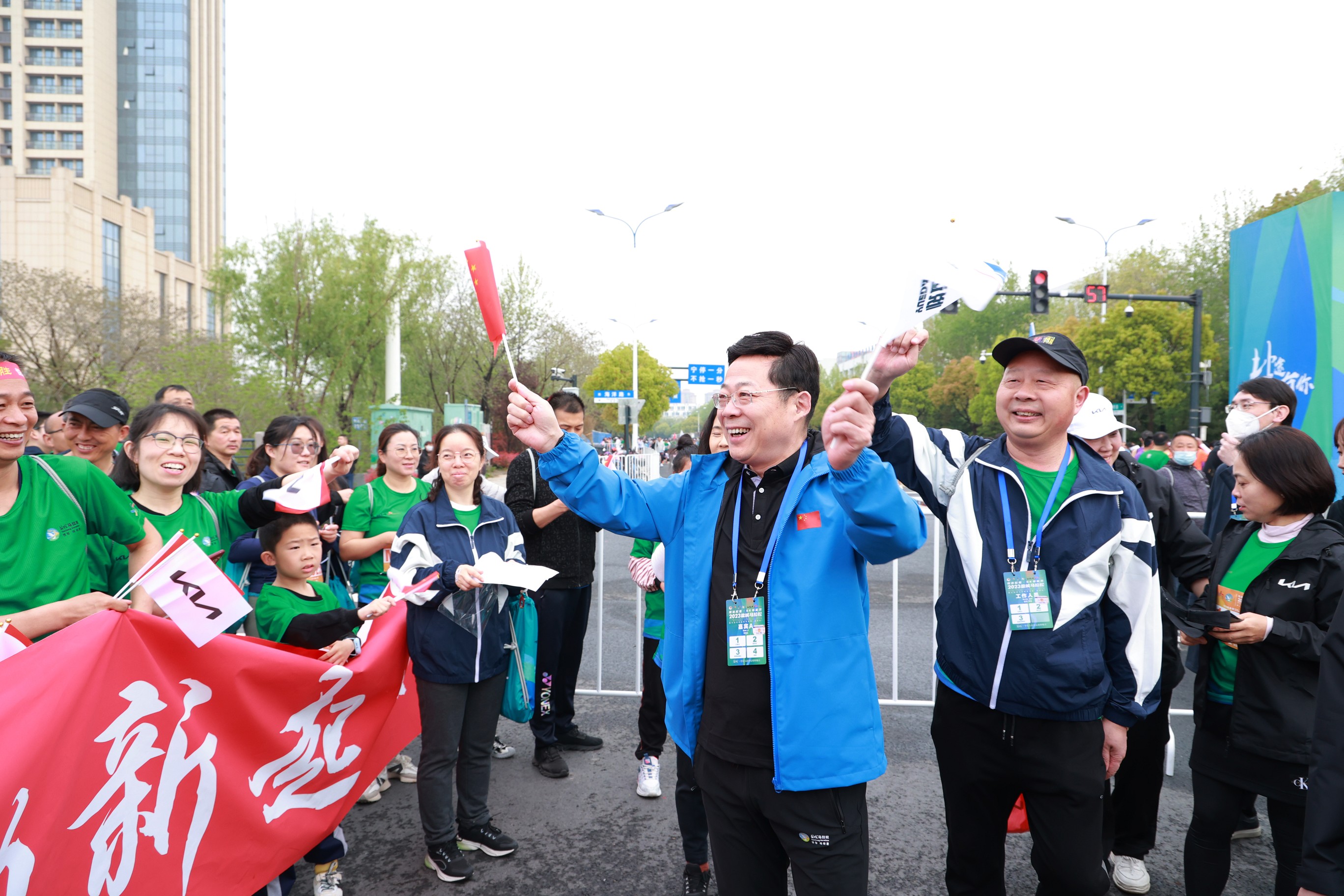 20230417161314_t027g6j7ud 2023马拉松_眸目压缩.jpg