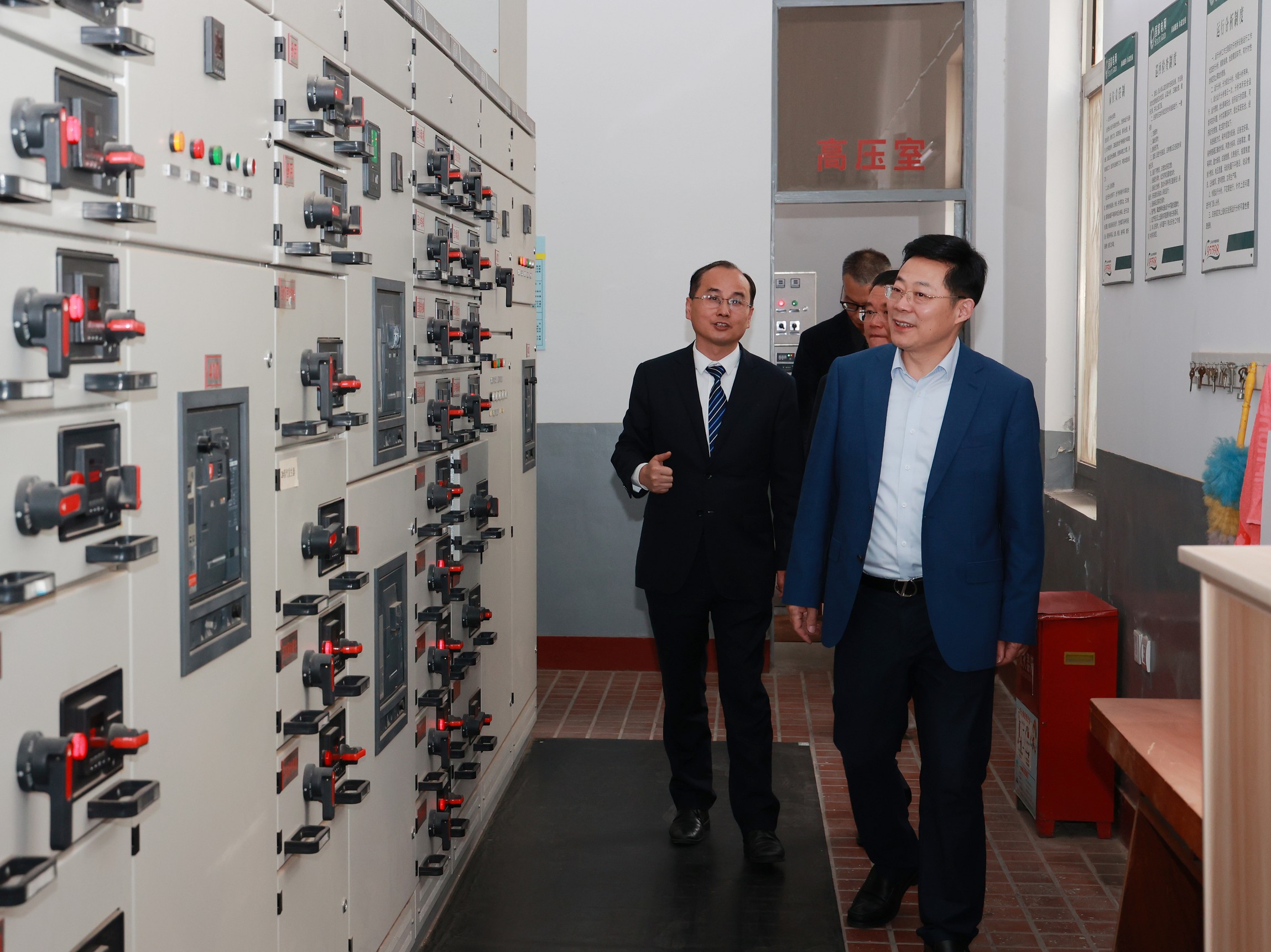 20230428184231_cfqtsx703i 微信图片_20230428175803_眸目压缩.jpg