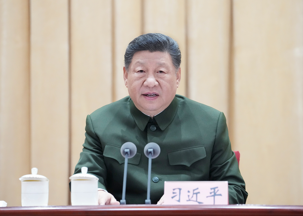 ??4月8日上午，全军高级干部培训班在国防大学开班。。。中共中央总书记、、、国度主席、、、中央军委主席习近平出席开班式并颁发重要讲话。。。